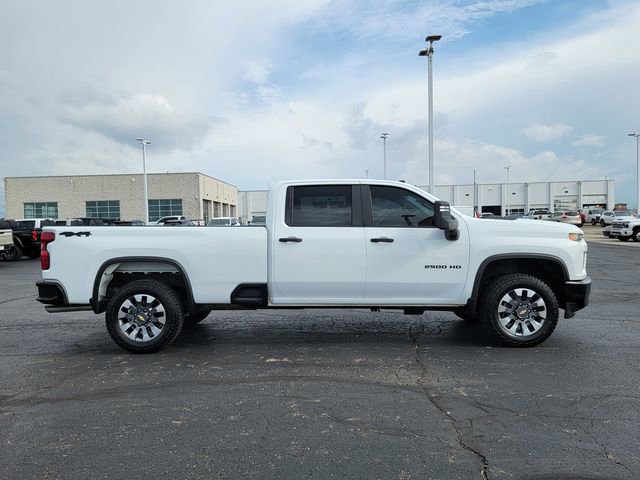 Used 2022 Chevrolet Silverado 2500 Custom w/ Custom Value Package image 5