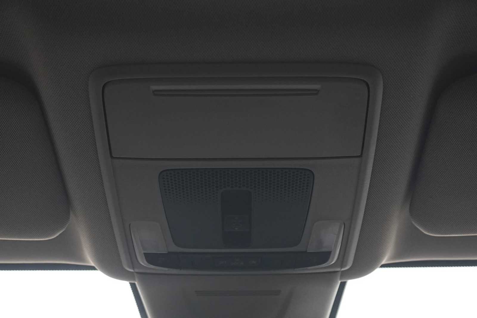 Certified 2025 Honda CR-V EX image 24