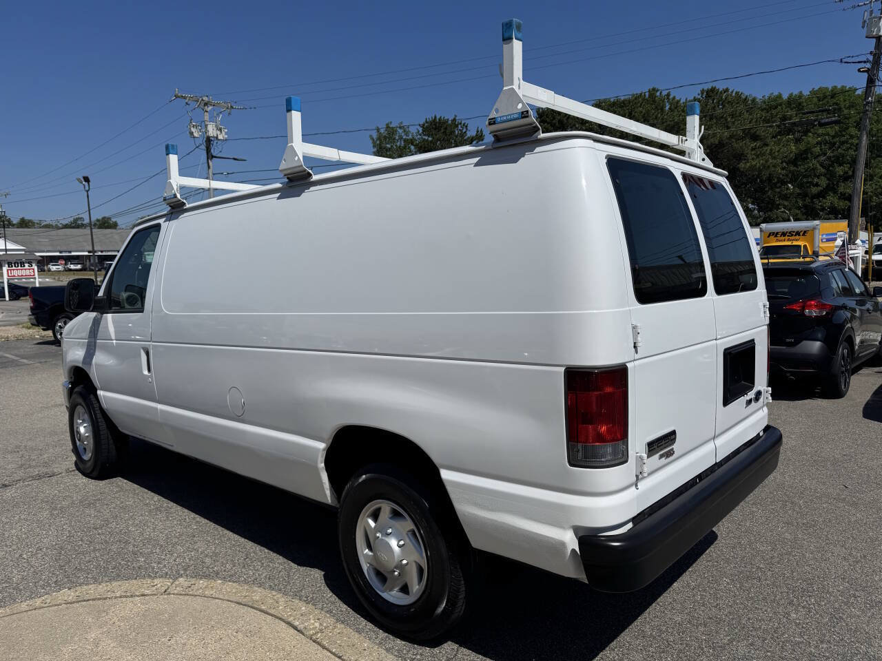Used 2012 Ford E-250 and Econoline 250 w/ Commercial Cargo Van Pkg RWD image 9