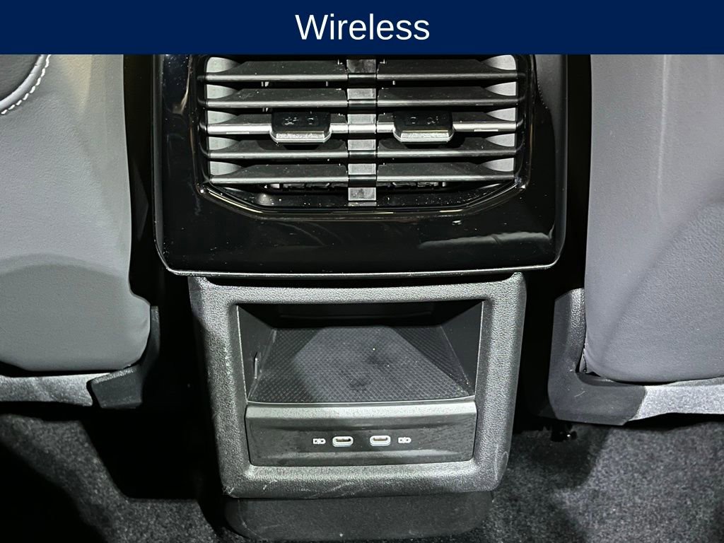 Used 2023 Volkswagen ID.4 Pro S image 11