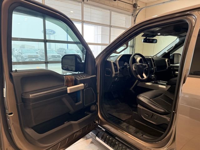 Used 2019 Ford F150 Lariat AWD/4WD image 10
