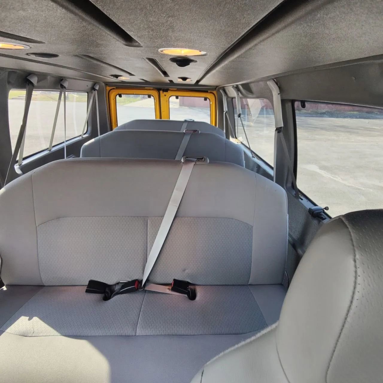 Used 2014 Ford E-250 and Econoline 250 image 22