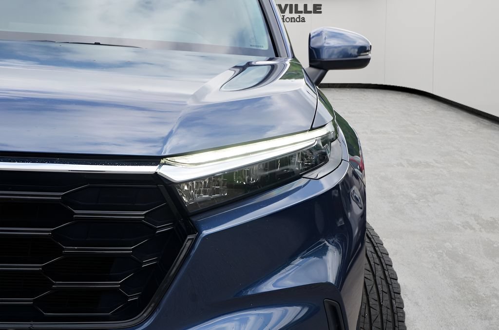 Used 2025 Honda CR-V EX image 5