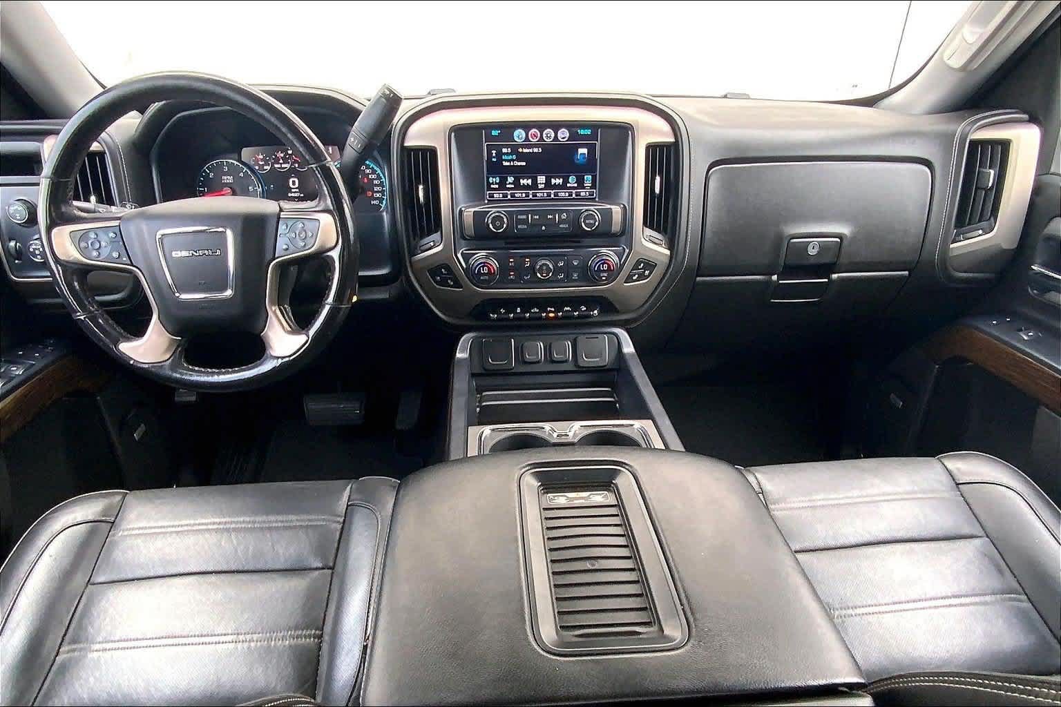 Used 2018 GMC Sierra 1500 Denali AWD/4WD image 10