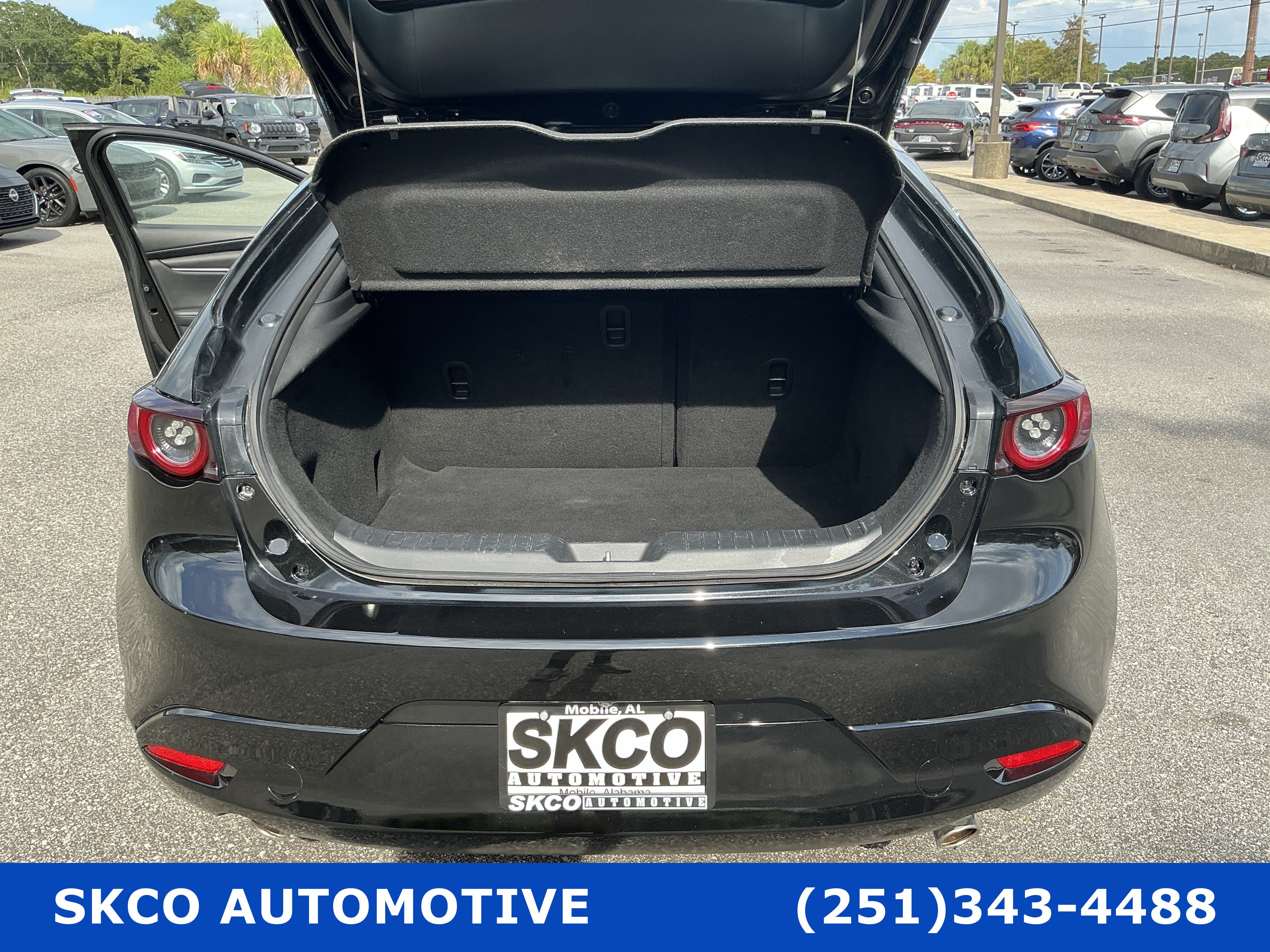 Used 2021 MAZDA MAZDA3 s FWD image 21