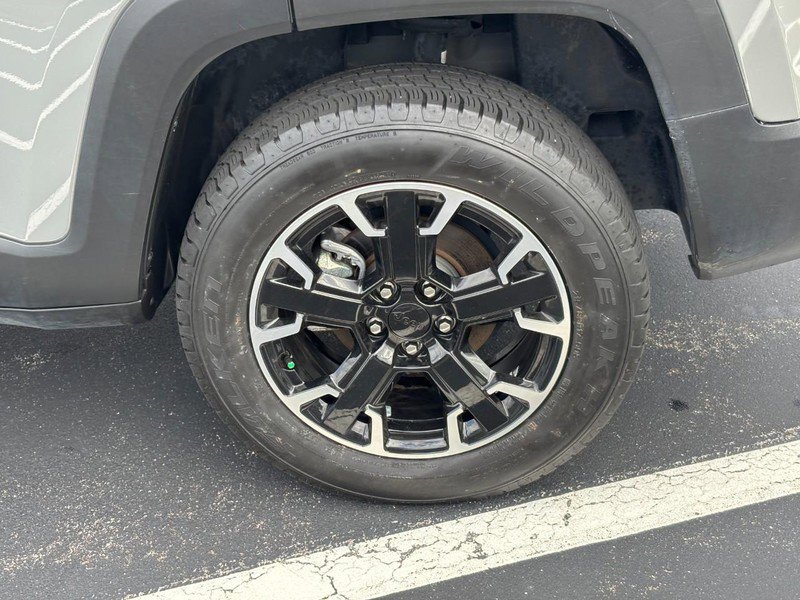 Used 2023 Jeep Renegade Trailhawk image 7