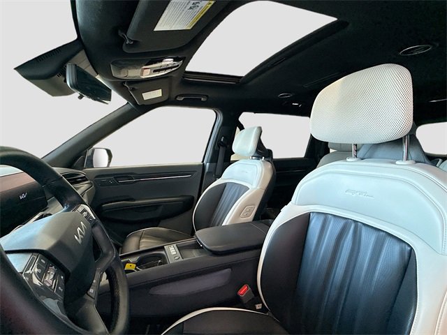 Used 2024 Kia EV9 GT-Line image 19