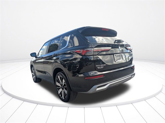 New 2025 Mitsubishi Outlander SE image 6