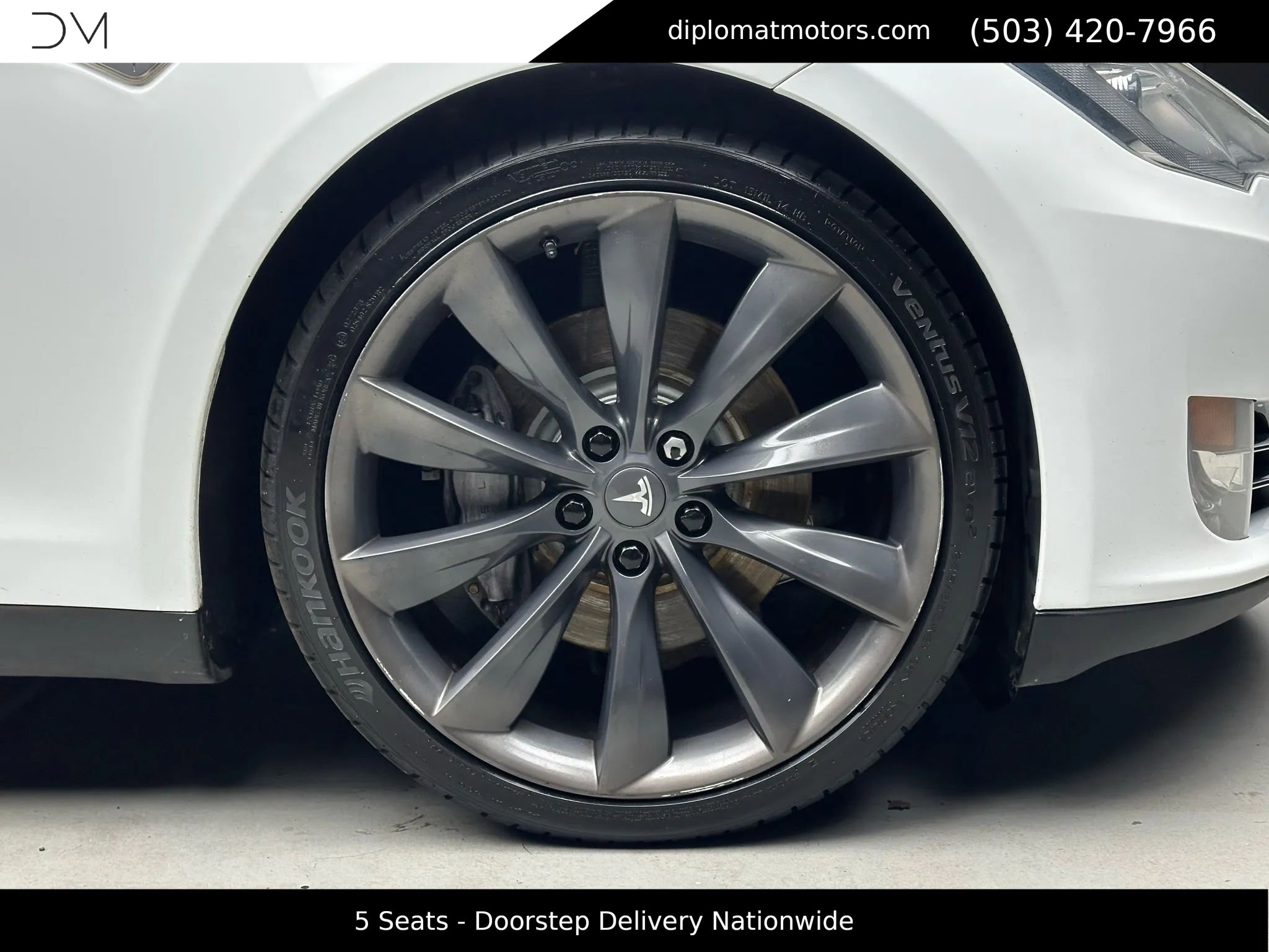 Used 2013 Tesla Model S Performance image 34