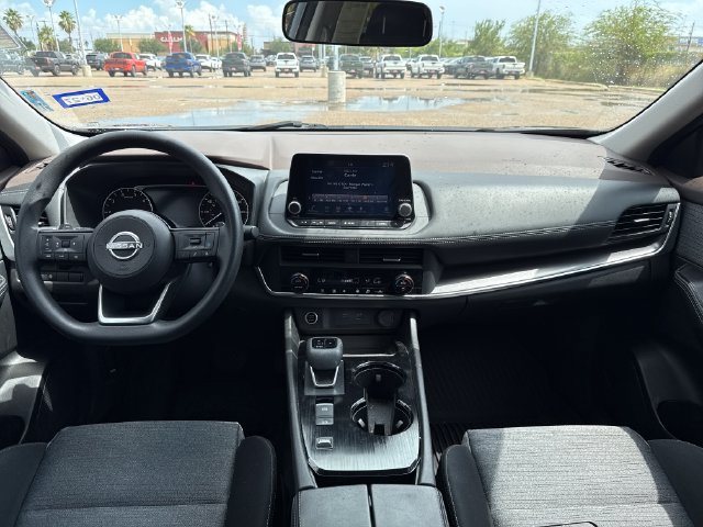 Certified 2023 Nissan Rogue SV FWD image 13