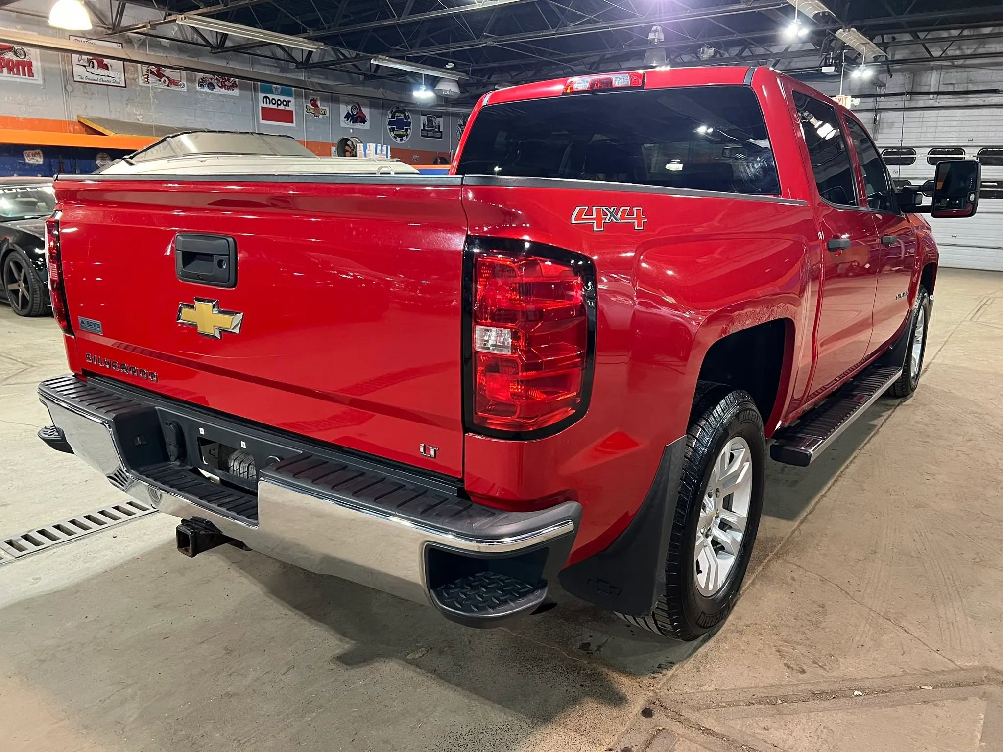 Used 2014 Chevrolet Silverado 1500 LT AWD/4WD image 3