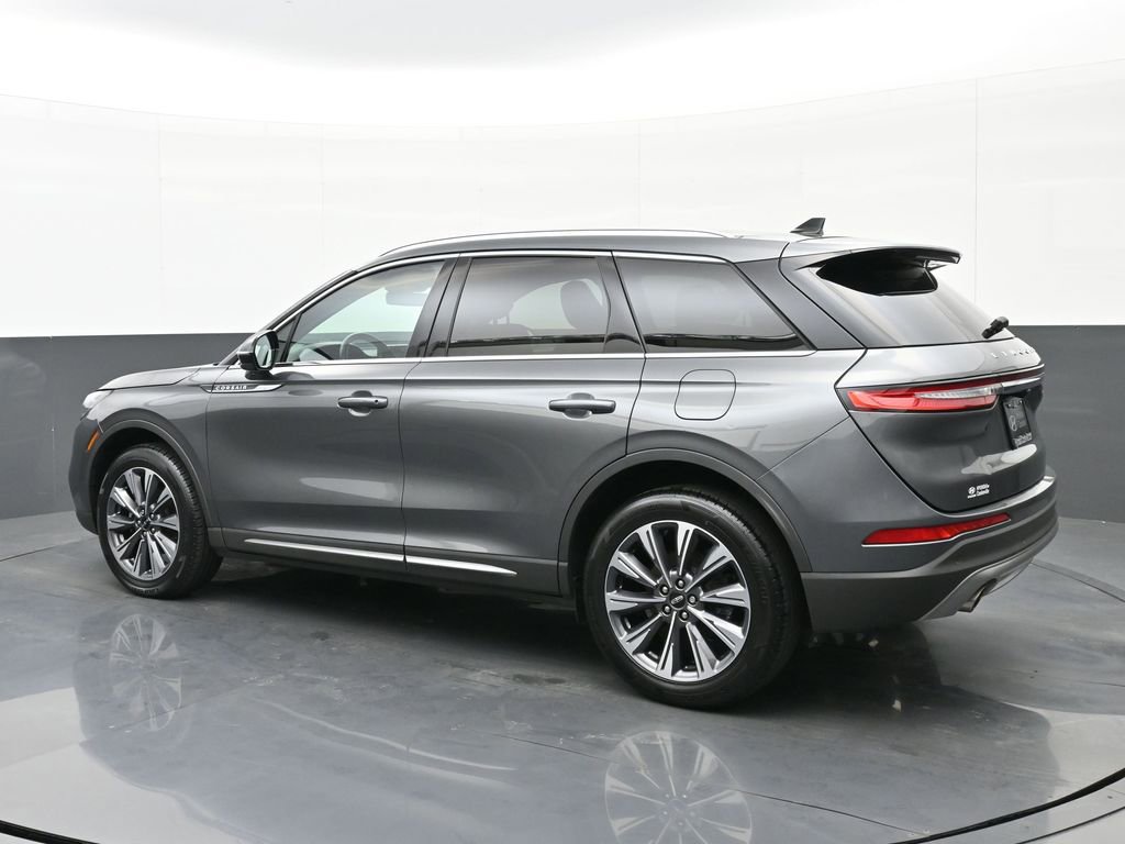 Used 2022 Lincoln Corsair Reserve w/ Elements Package image 5