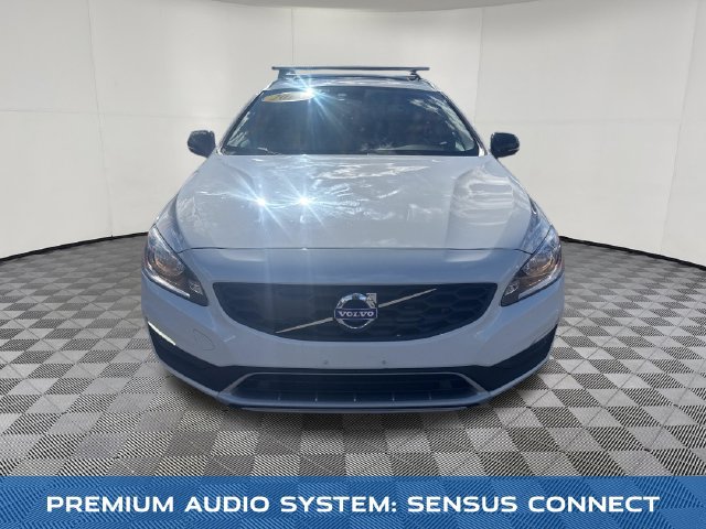 Used 2018 Volvo V60 T5 Cross Country w/ Convenience Package AWD/4WD image 9