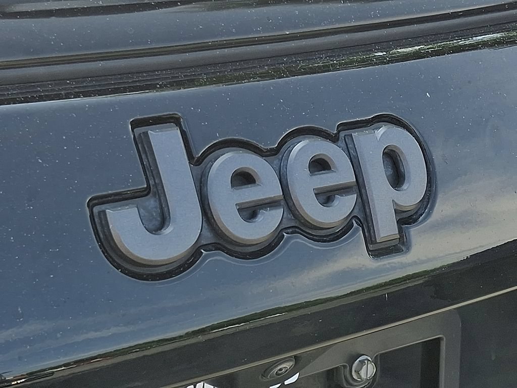 Used 2023 Jeep Compass High Altitude AWD/4WD image 29