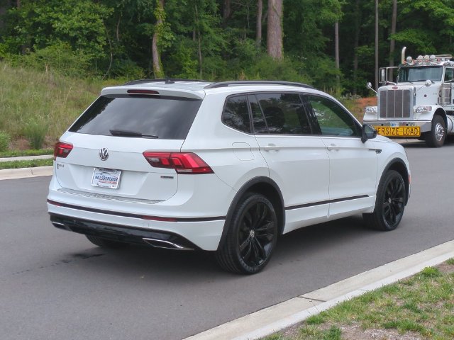 Used 2021 Volkswagen Tiguan SE AWD/4WD image 13