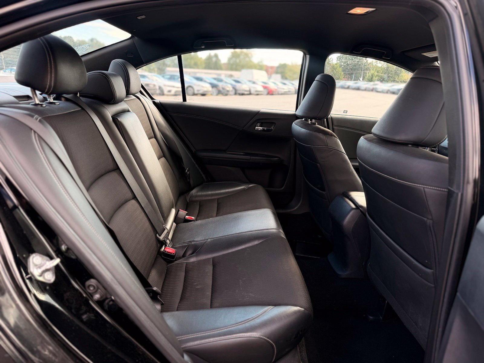 Used 2017 Honda Accord Sport image 22