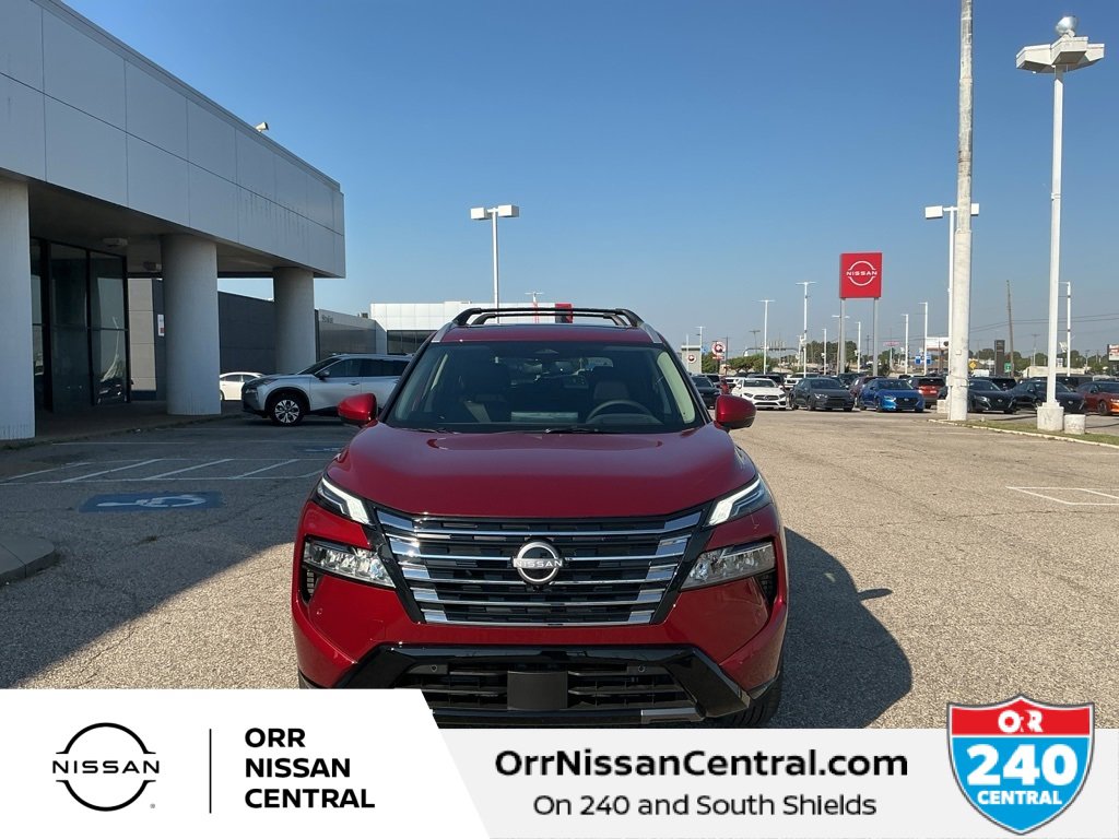 New 2026 Nissan Rogue Platinum image 2