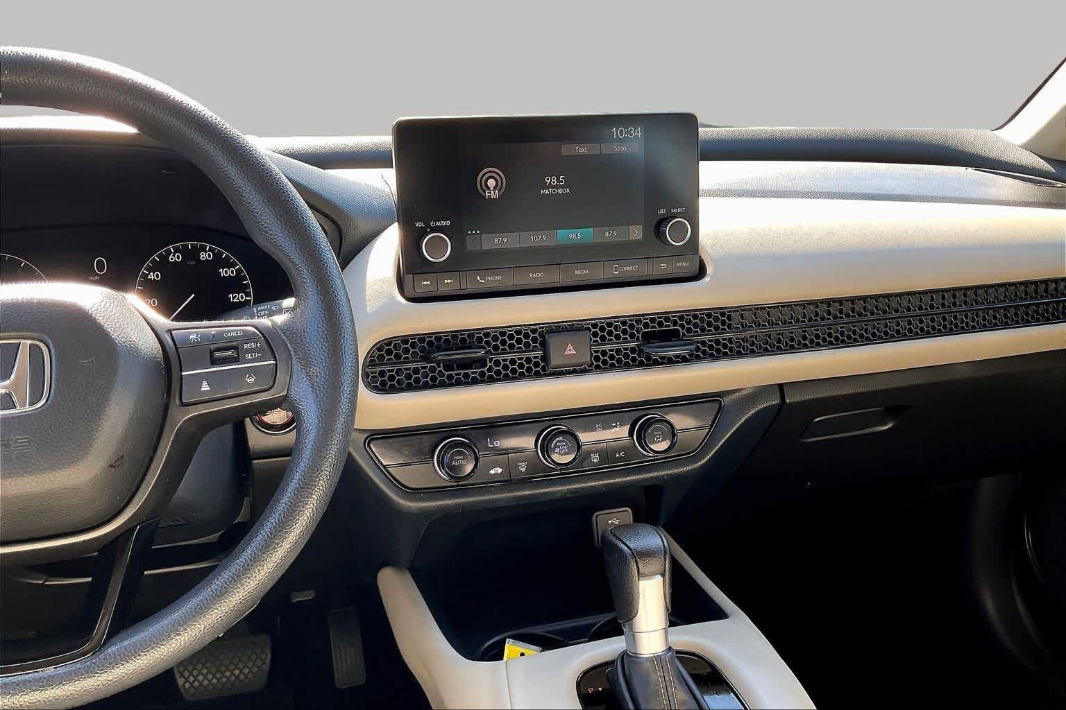 Used 2023 Honda HR-V LX image 7