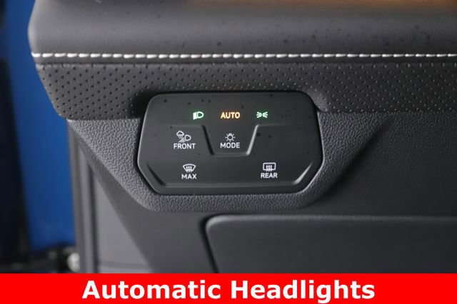 Used 2025 Volkswagen Atlas Cross Sport SEL R-Line AWD/4WD image 20