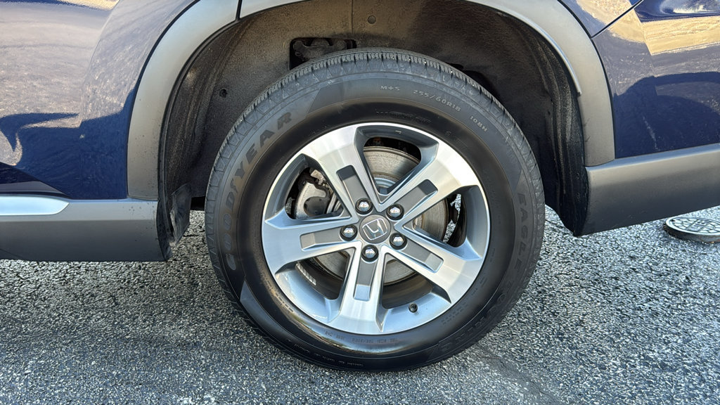 Certified 2025 Honda Pilot EX-L image 9
