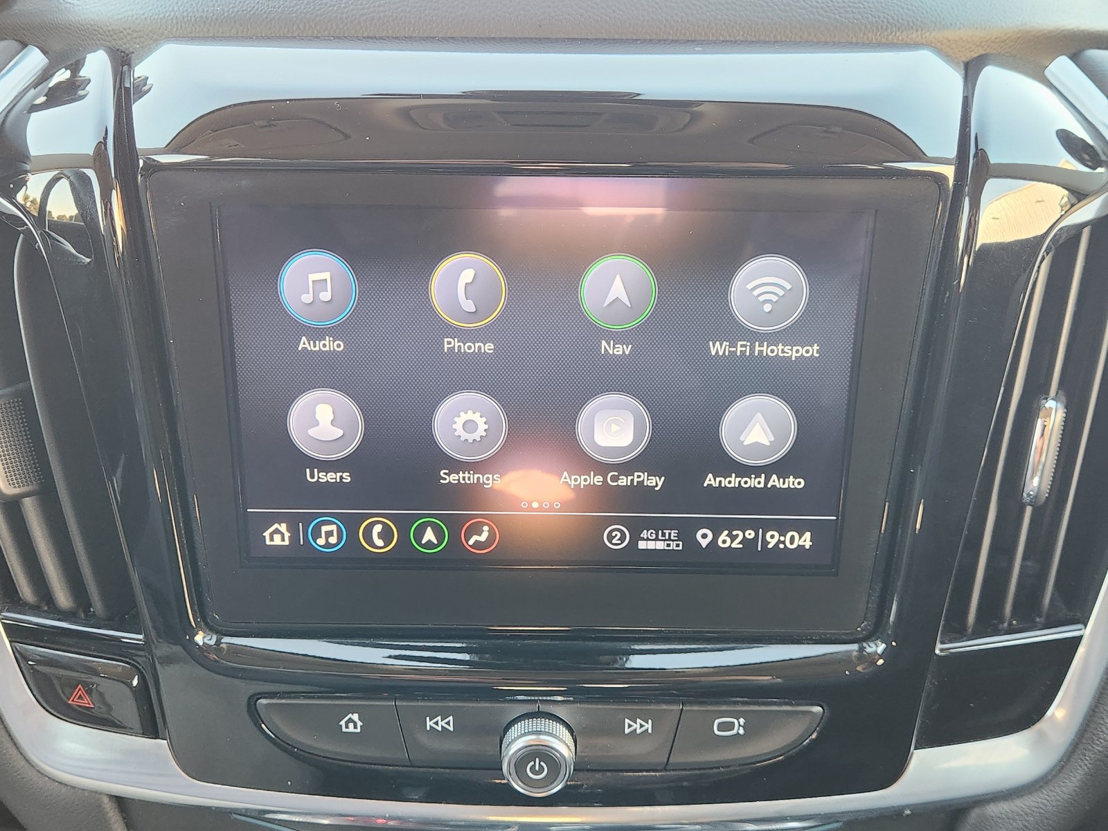 Used 2020 Chevrolet Traverse RS w/ LPO, Floor Liner Package FWD image 20