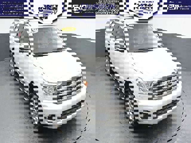 Used 2016 Toyota Sequoia Platinum image 1