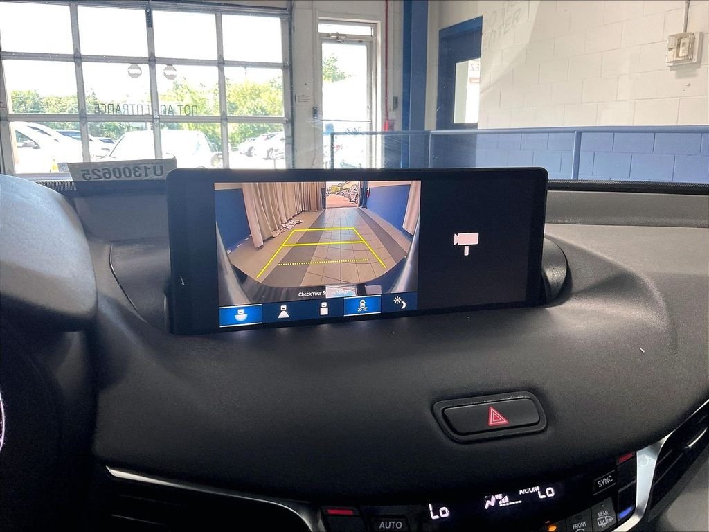 Used 2025 Acura TLX w/ Technology Package FWD image 19
