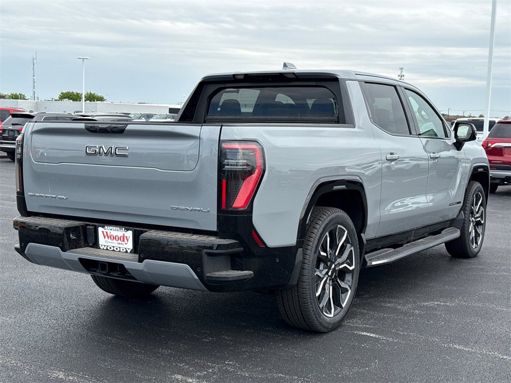 New 2025 GMC Sierra EV Denali image 8