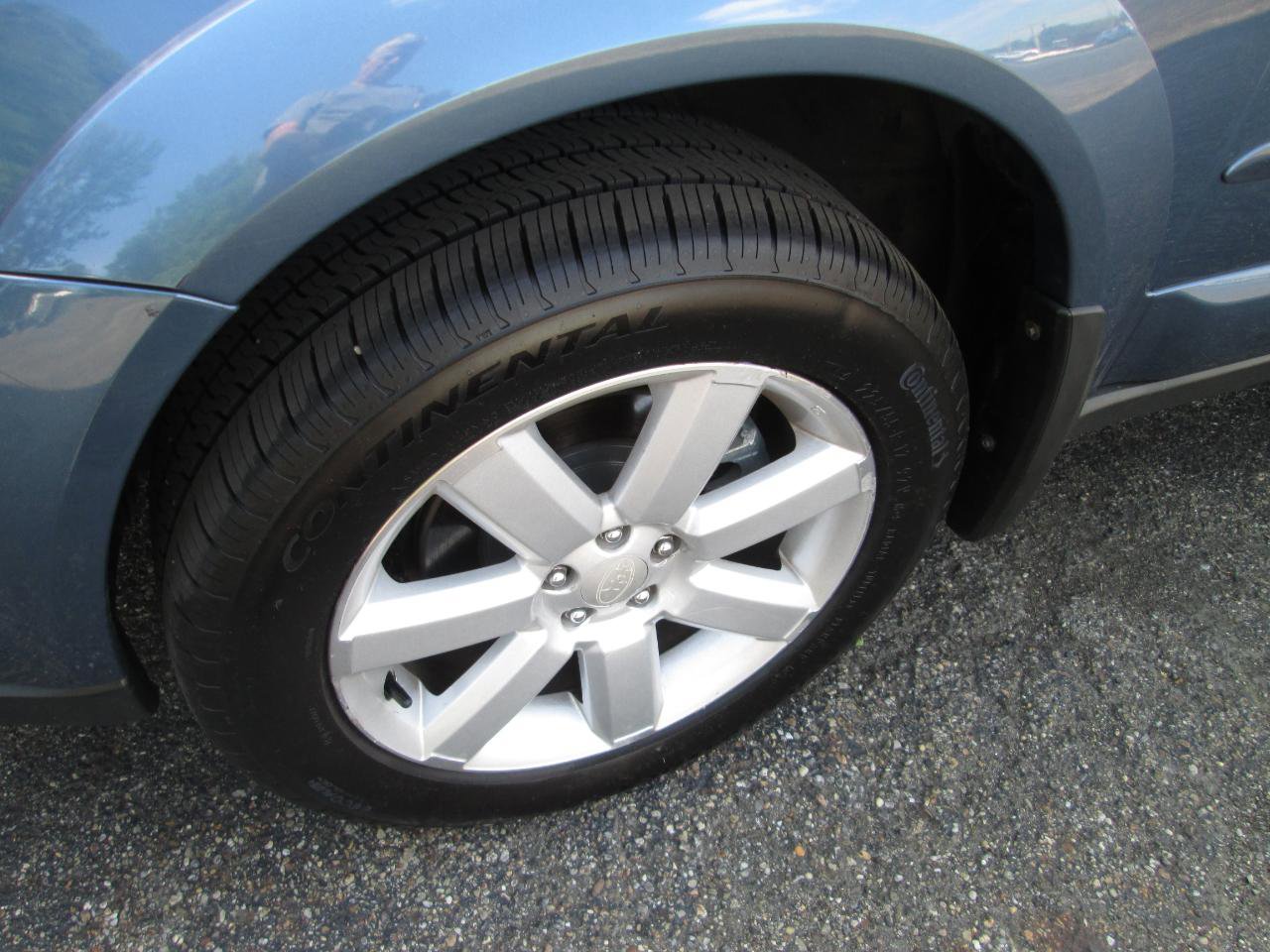 Used 2007 Subaru Outback 2.5i Limited AWD/4WD image 34