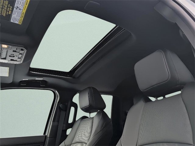 Used 2024 Toyota Tacoma TRD Off-Road w/ TRD Off Road Premium Package image 18