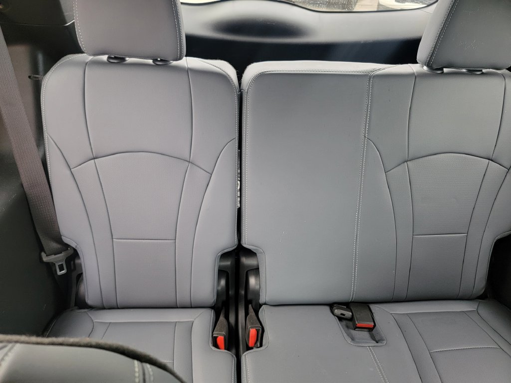 Used 2024 Buick Enclave Essence FWD image 16