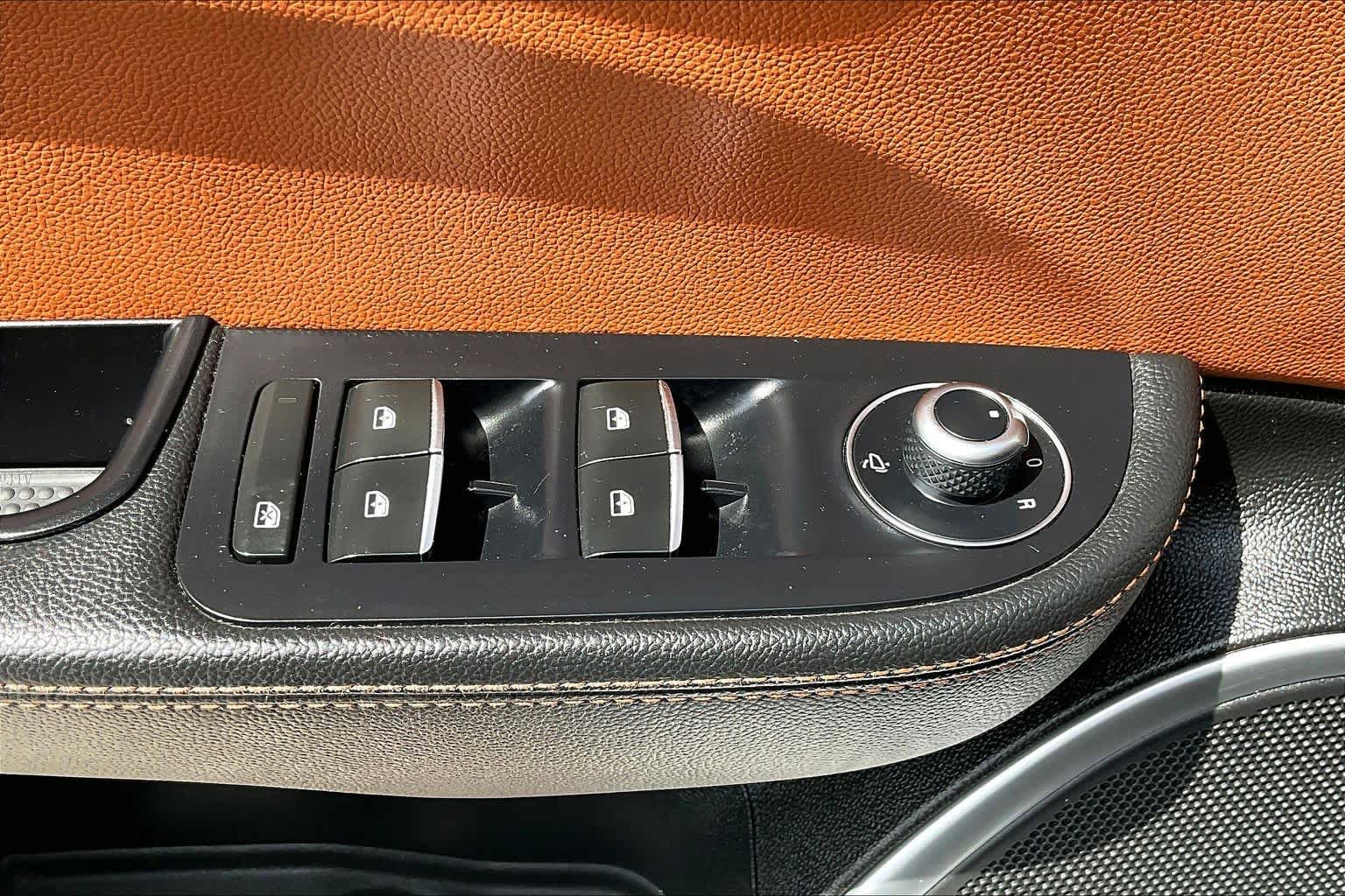 Used 2018 Alfa Romeo Giulia AWD image 31