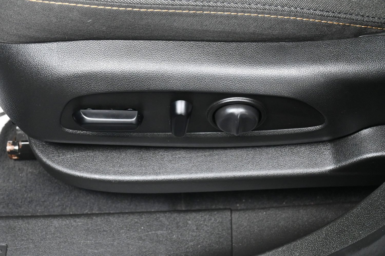 Used 2019 Chevrolet Equinox LT AWD/4WD image 20