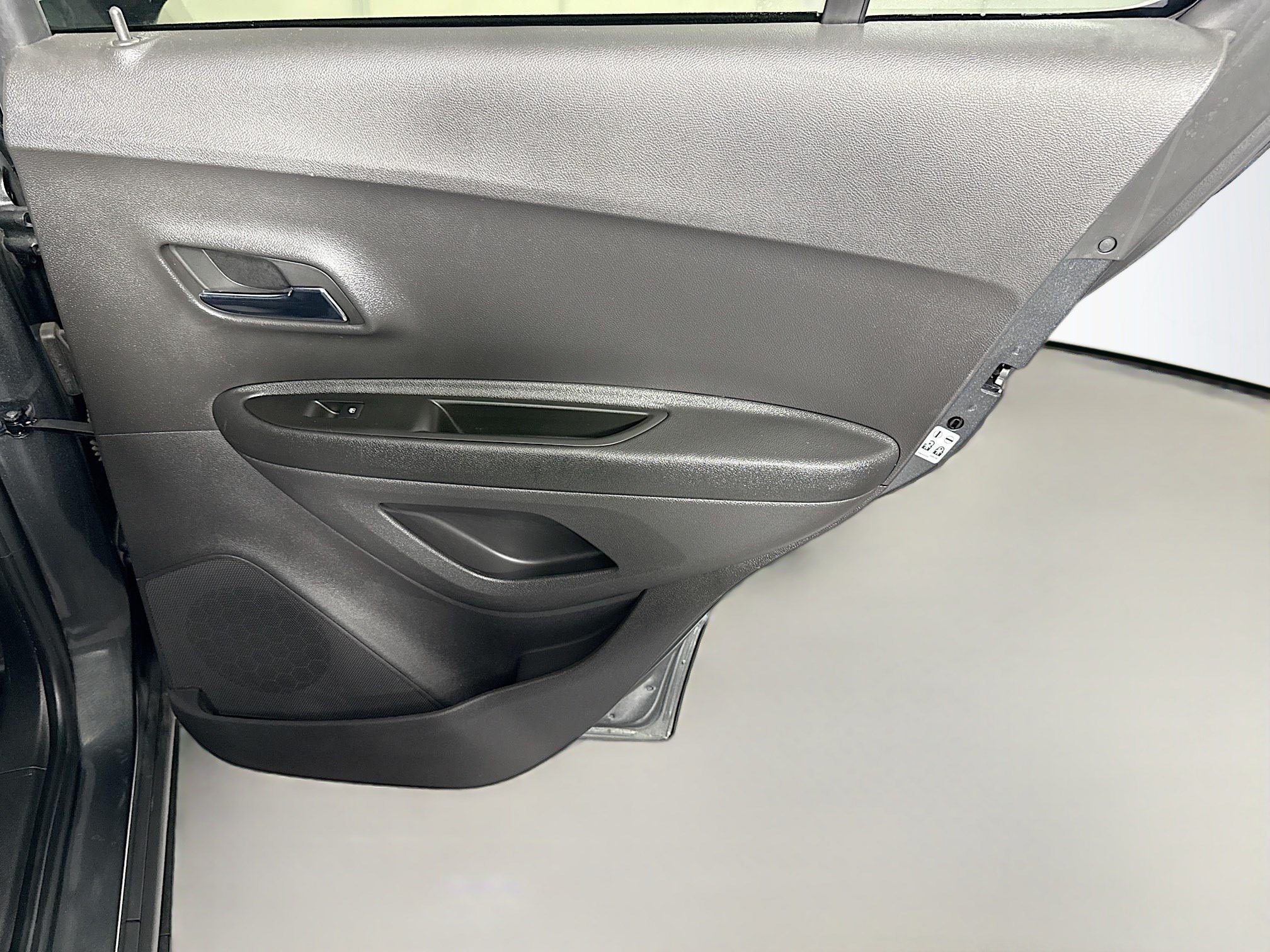Used 2020 Chevrolet Trax LS w/ Tint and Cruise Package FWD image 27