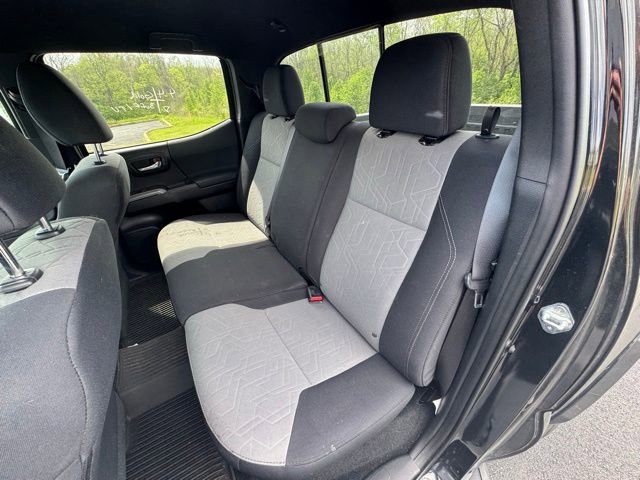 Used 2021 Toyota Tacoma TRD Sport image 12