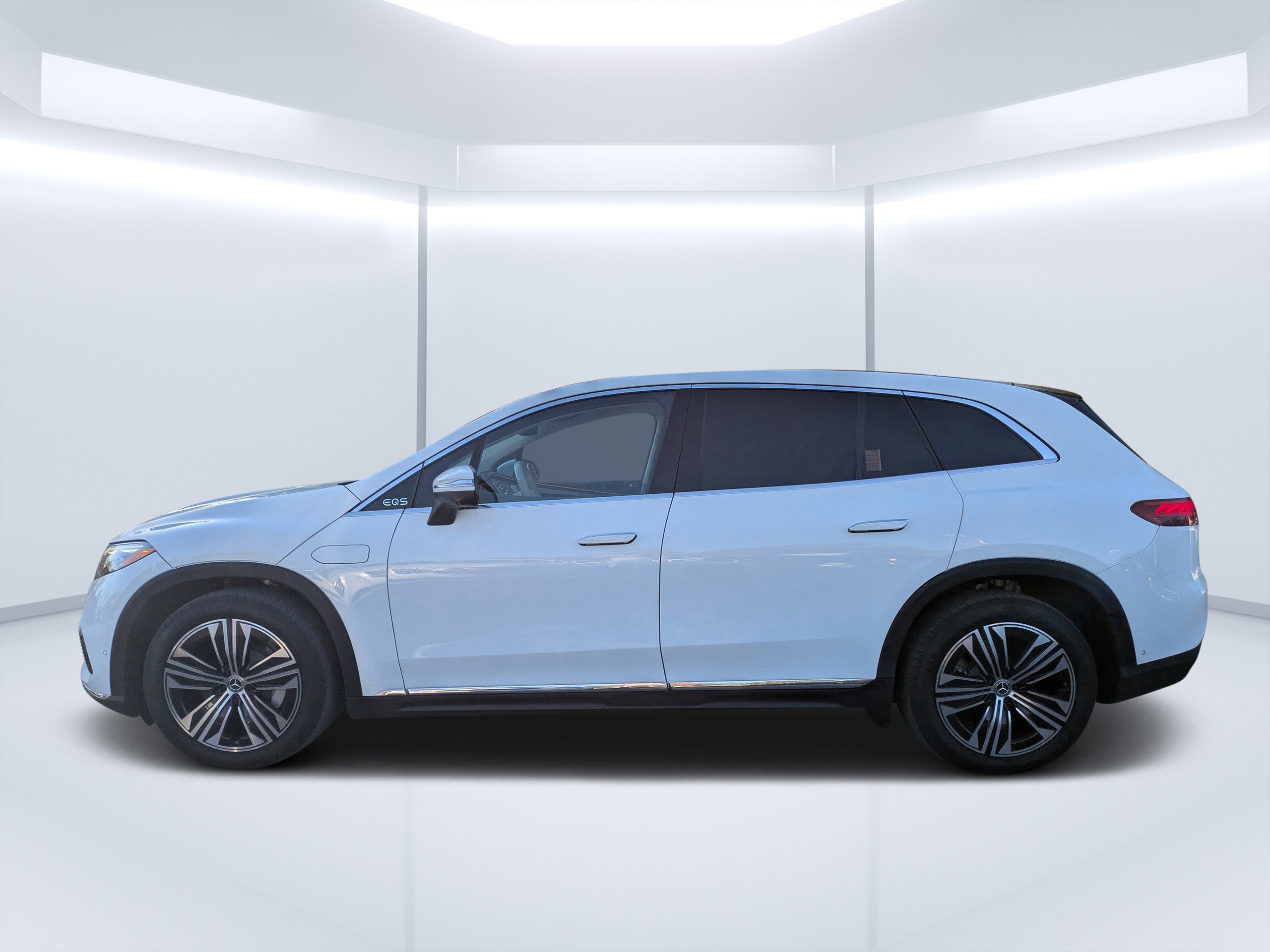 Certified 2023 Mercedes-Benz EQS 450+ SUV image 9