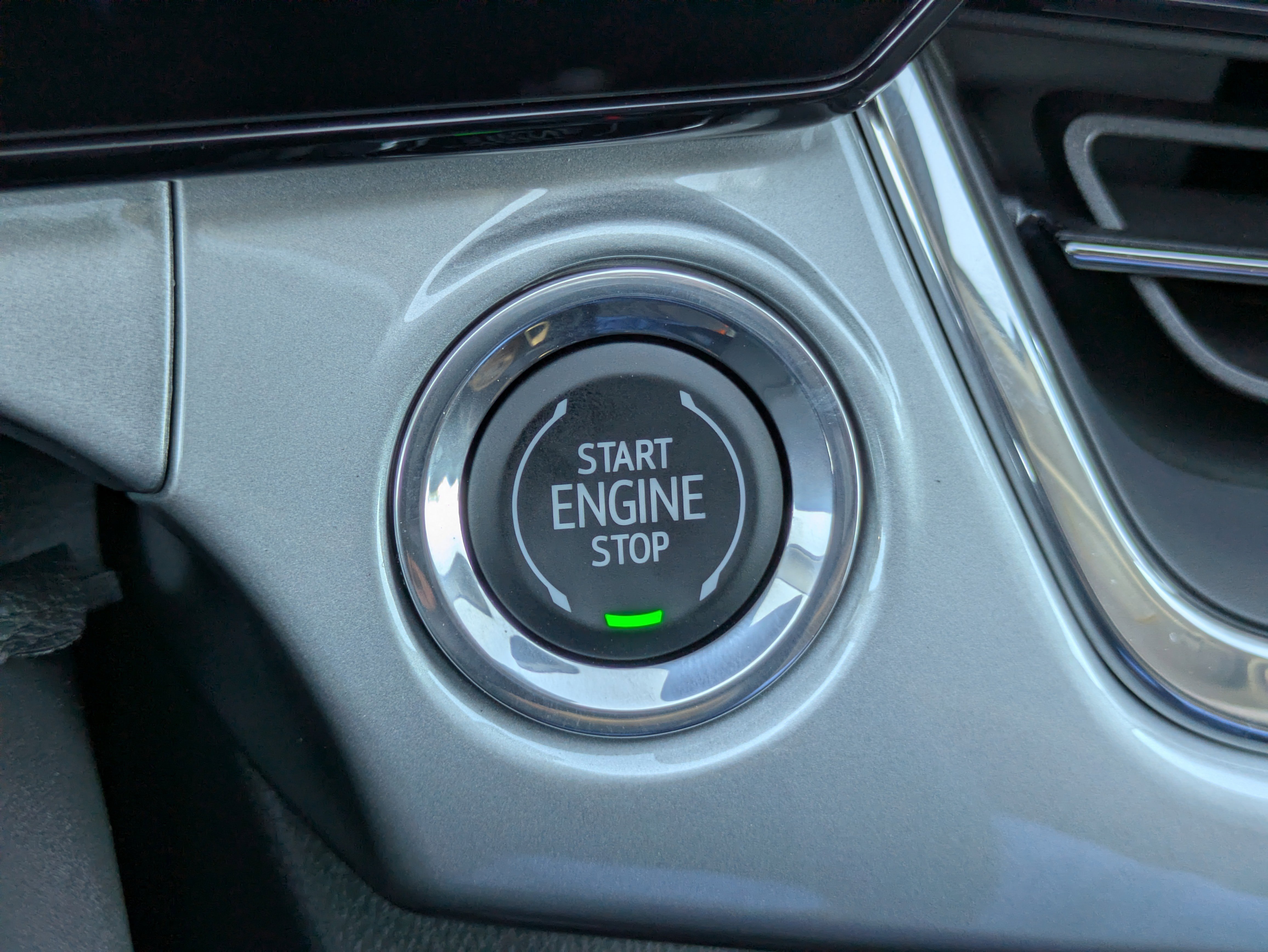 New 2026 Chevrolet Trax LT w/ Sunroof Package image 23