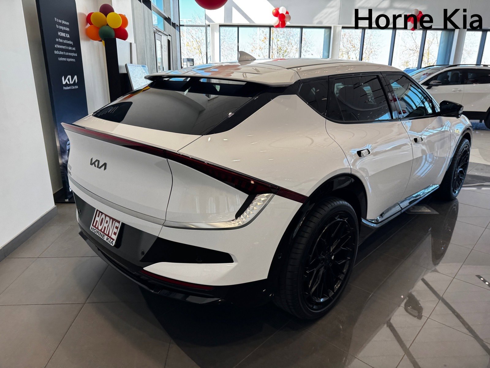 New 2025 Kia EV6 Wind image 4