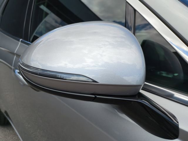 Certified 2022 Genesis GV70 2.5T w/ Advanced Package image 26