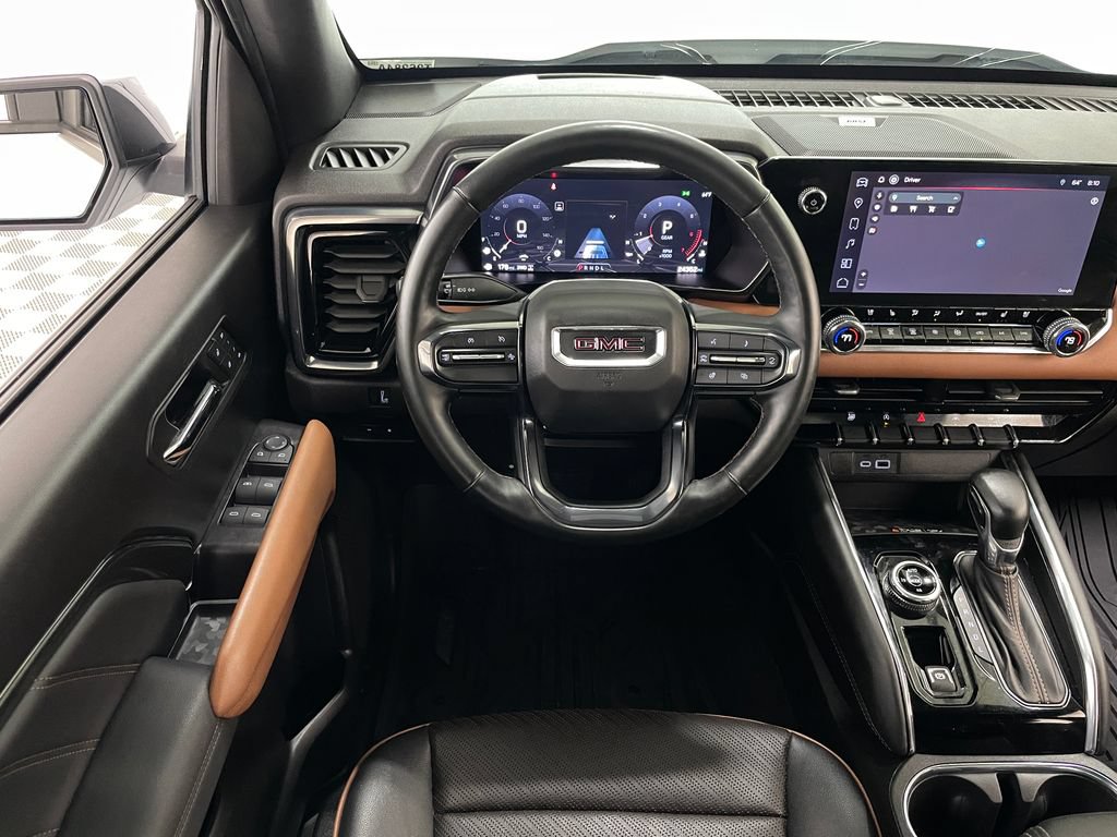 Used 2024 GMC Canyon AT4 w/ AT4 Premium Package AWD/4WD image 10