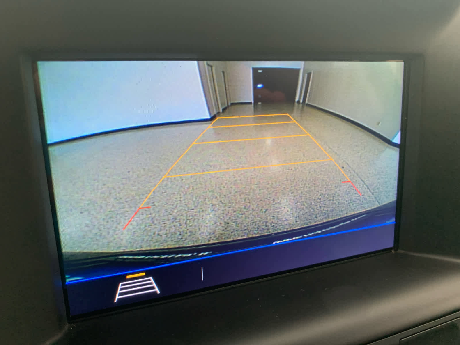 Used 2018 GMC Terrain SLE w/ Driver Convenience Package image 34