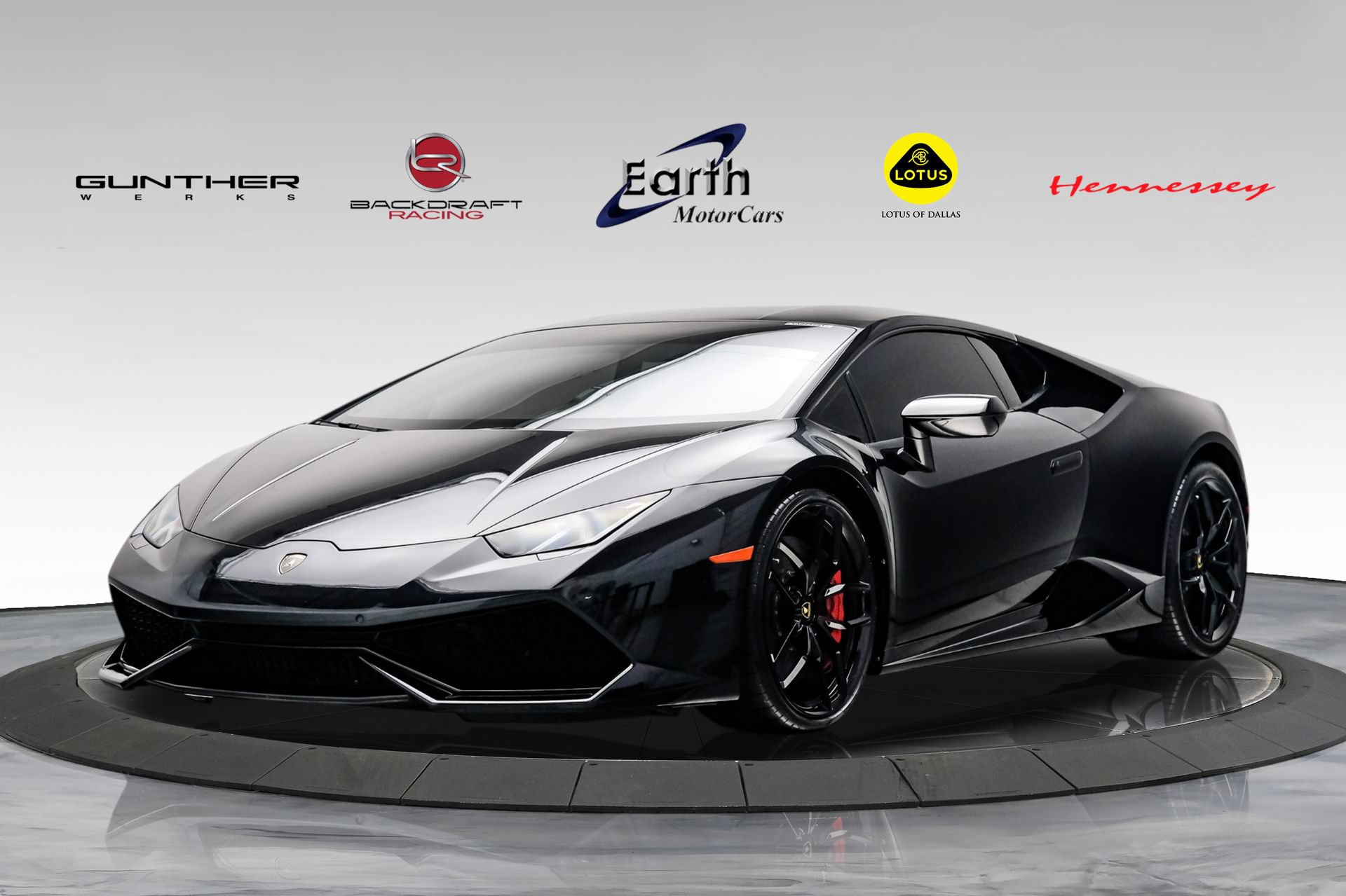 Used 2015 Lamborghini Huracan LP 610-4 AWD/4WD image 1