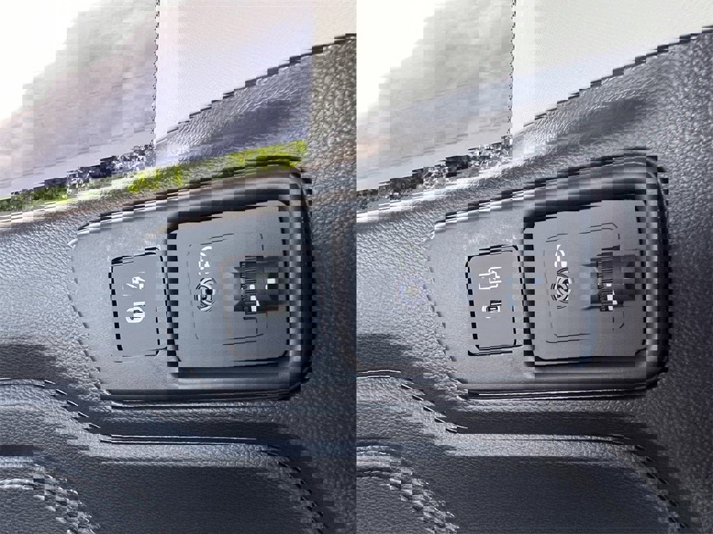 New 2026 Honda Odyssey Touring image 16