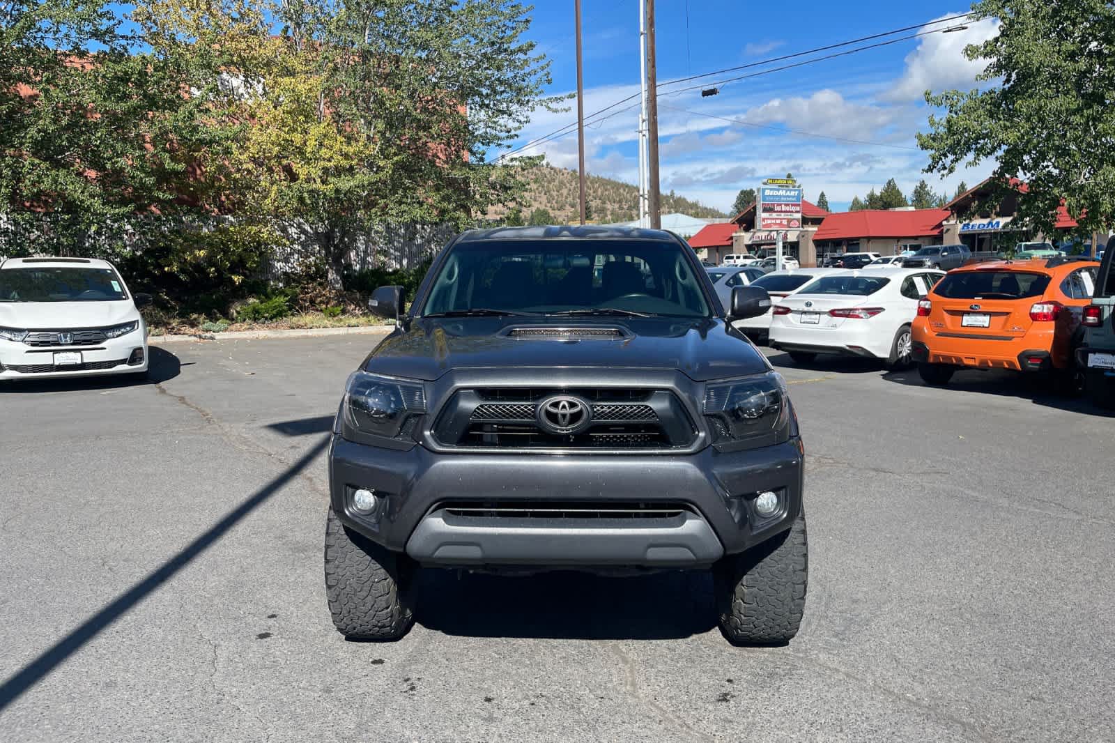Used 2015 Toyota Tacoma 4x4 Double Cab w/ TRD Sport Package image 8