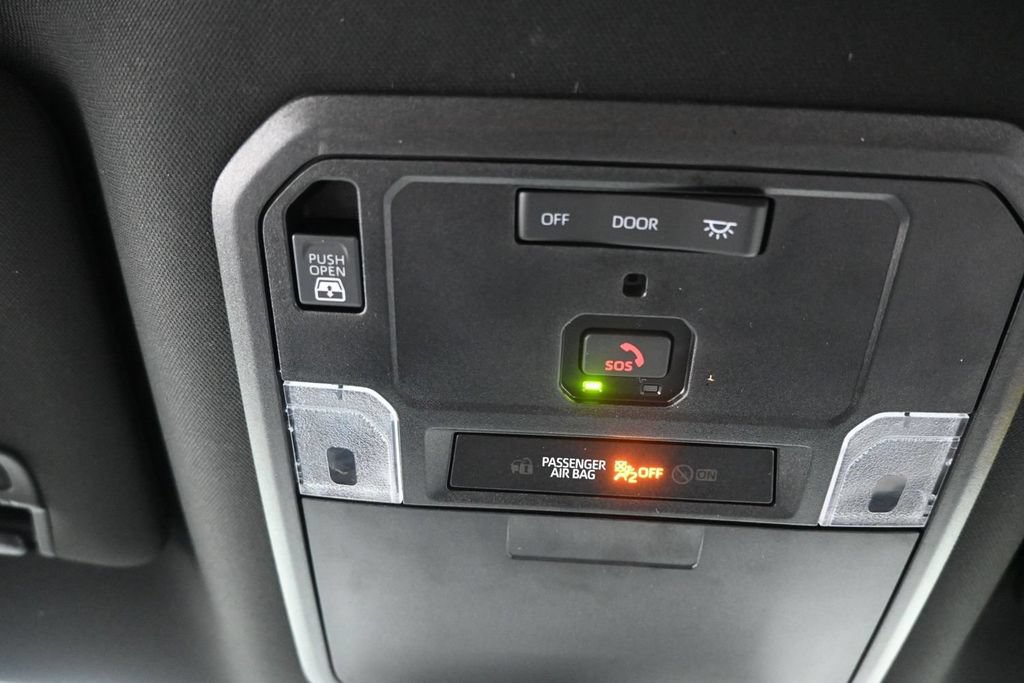 Used 2025 Toyota Tundra SR5 w/ SR5 Convenience Package AWD/4WD image 37