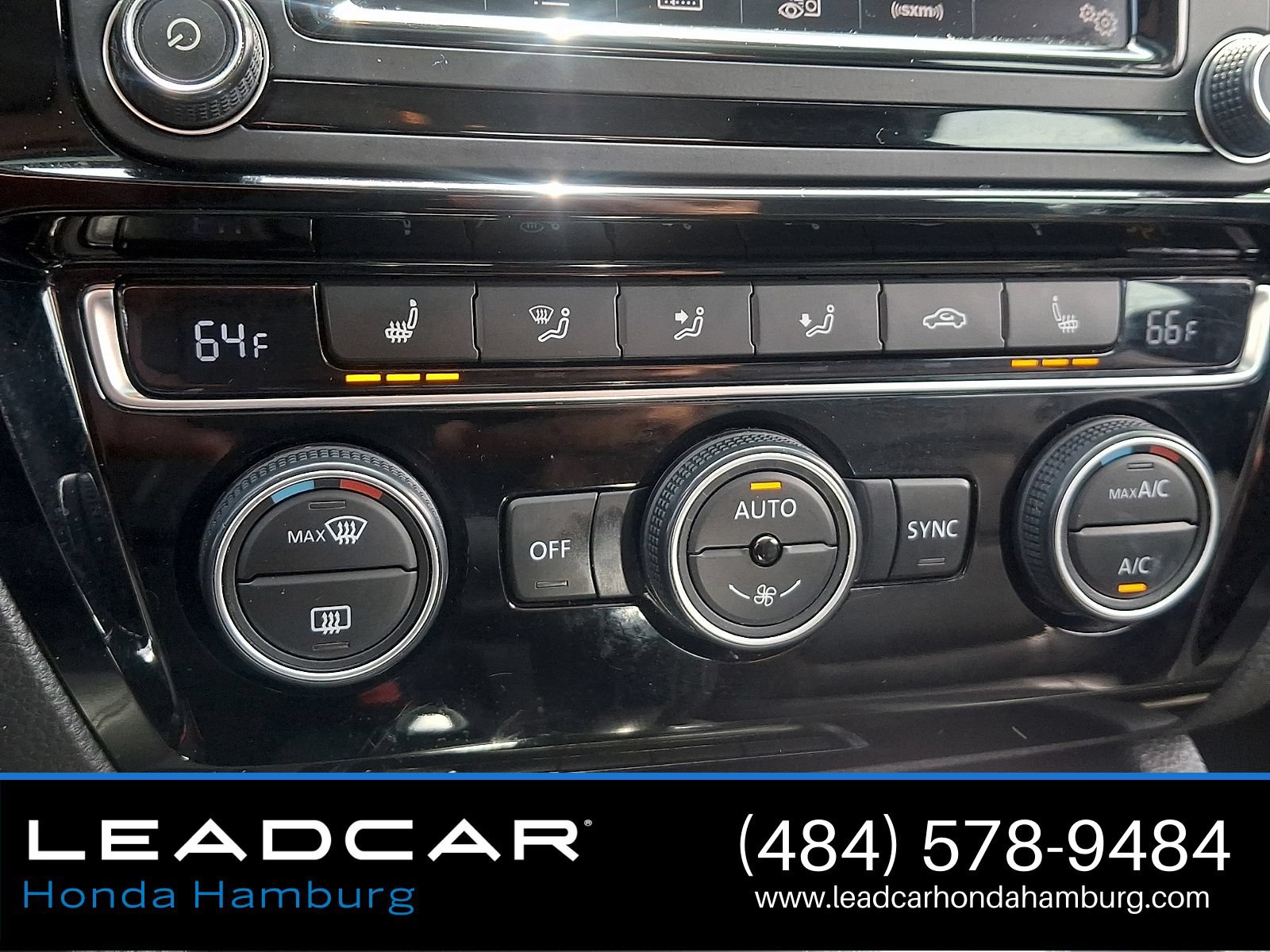 Used 2017 Volkswagen Jetta SEL FWD image 17