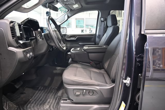Certified 2023 Chevrolet Silverado 1500 RST AWD/4WD image 10