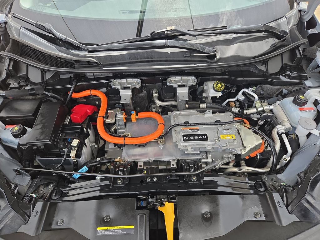 Certified 2023 Nissan Ariya FWD image 37