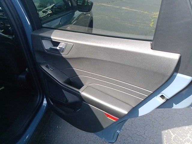 New 2025 Ford Escape ST-Line Elite image 34