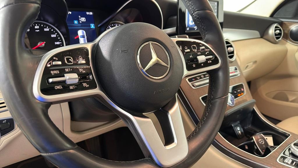 Used 2019 Mercedes-Benz C 300 4MATIC Sedan image 24